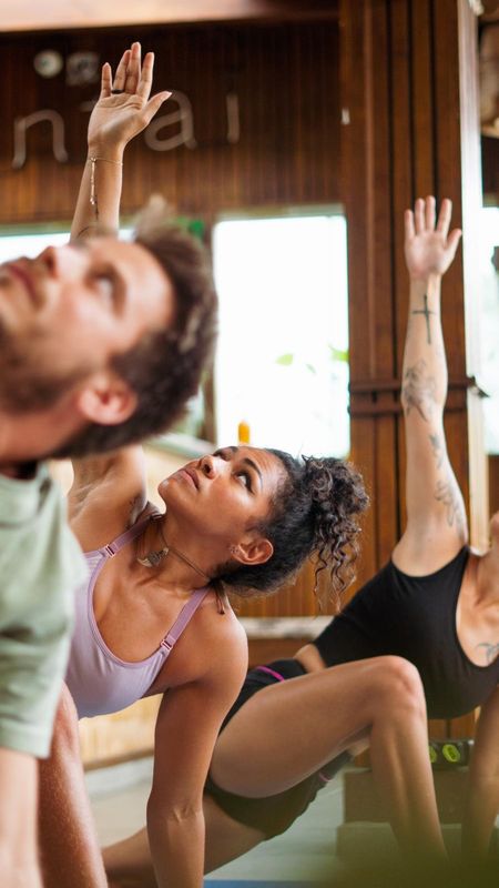 Wöchentlicher Kundalini-Yoga-Kurs